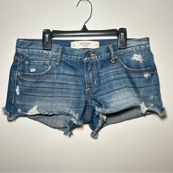 Abercrombie & Fitch Pants - Abercrombie & Fitch Women’s Denim Size 2 Waist 26 Jean Short